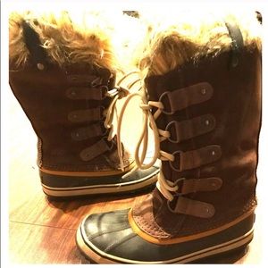 $275 Sorel Joan of Arctic Boots